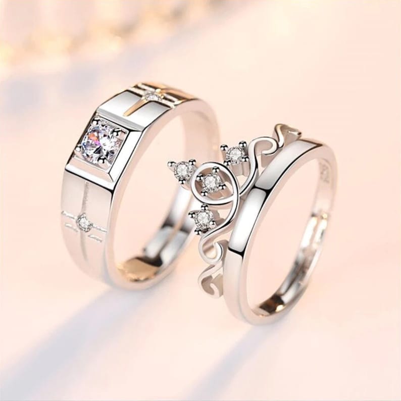 Adjustable Crown Couple Ring