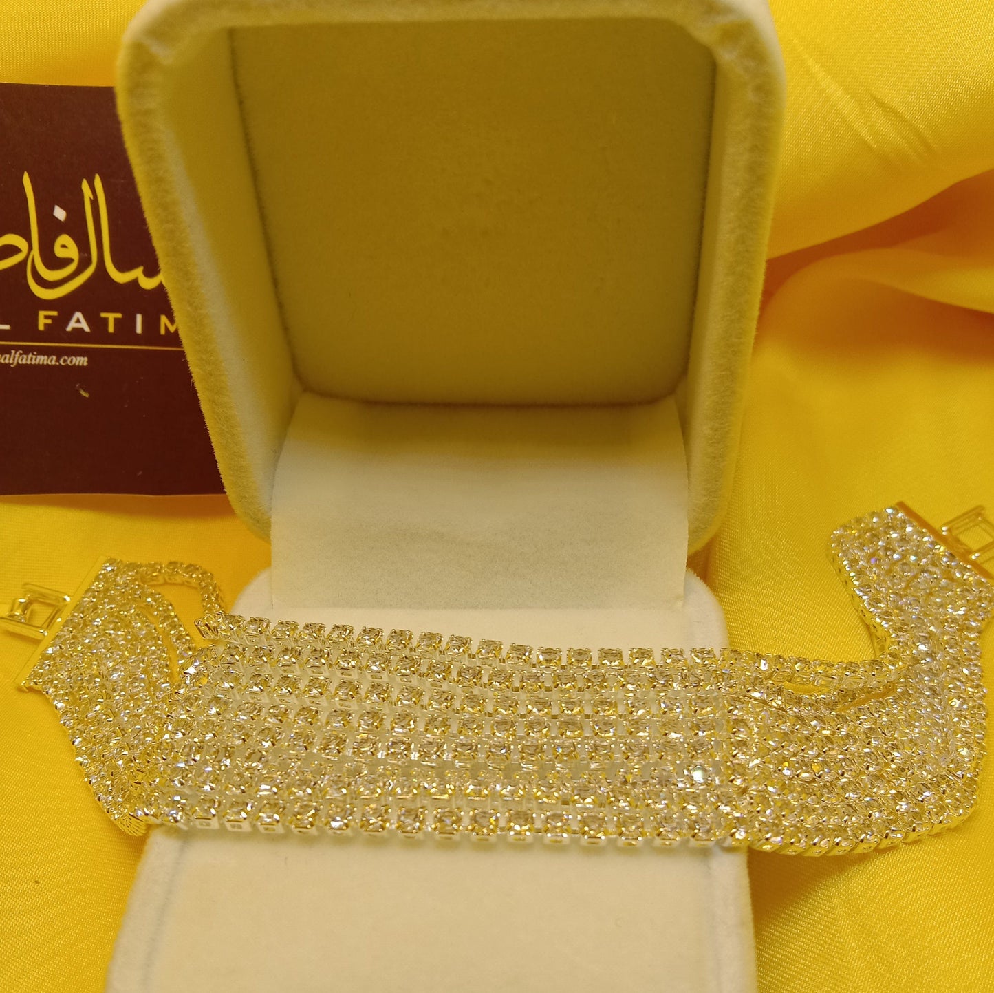 Ishal Fatima Beautiful Gold Plated With Small Shiny Crystals Braclet